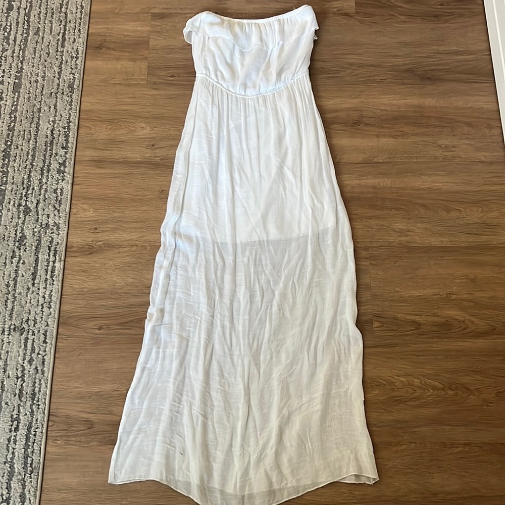 Size Small Strapless white summer dress